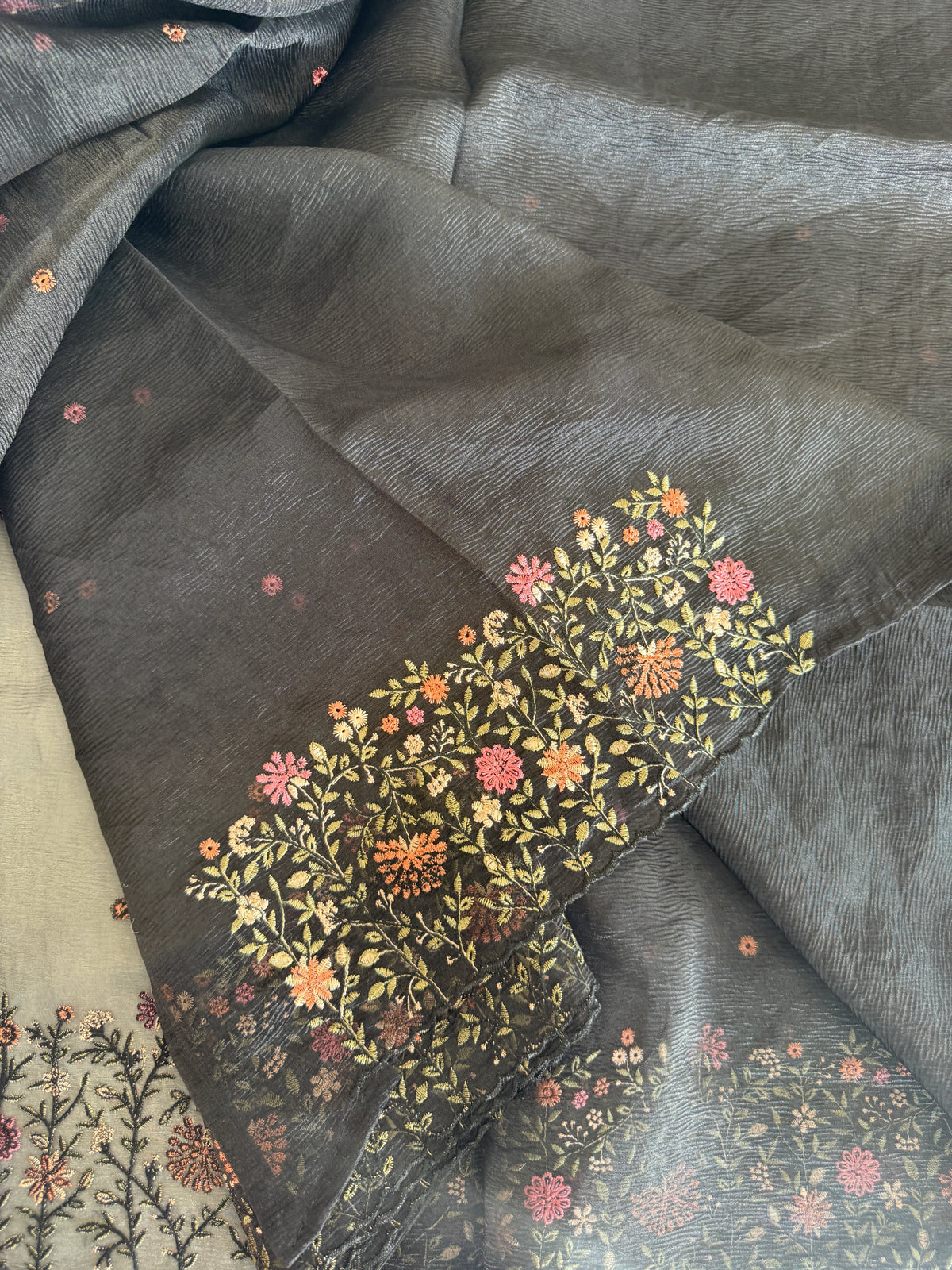 Crushed saree/ CW362