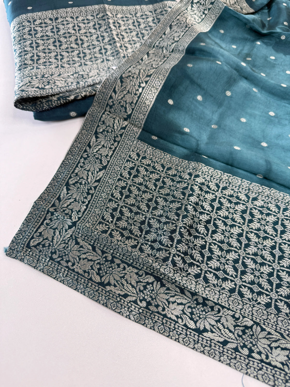 Banarasi weaved unstitched salwar set/NC108