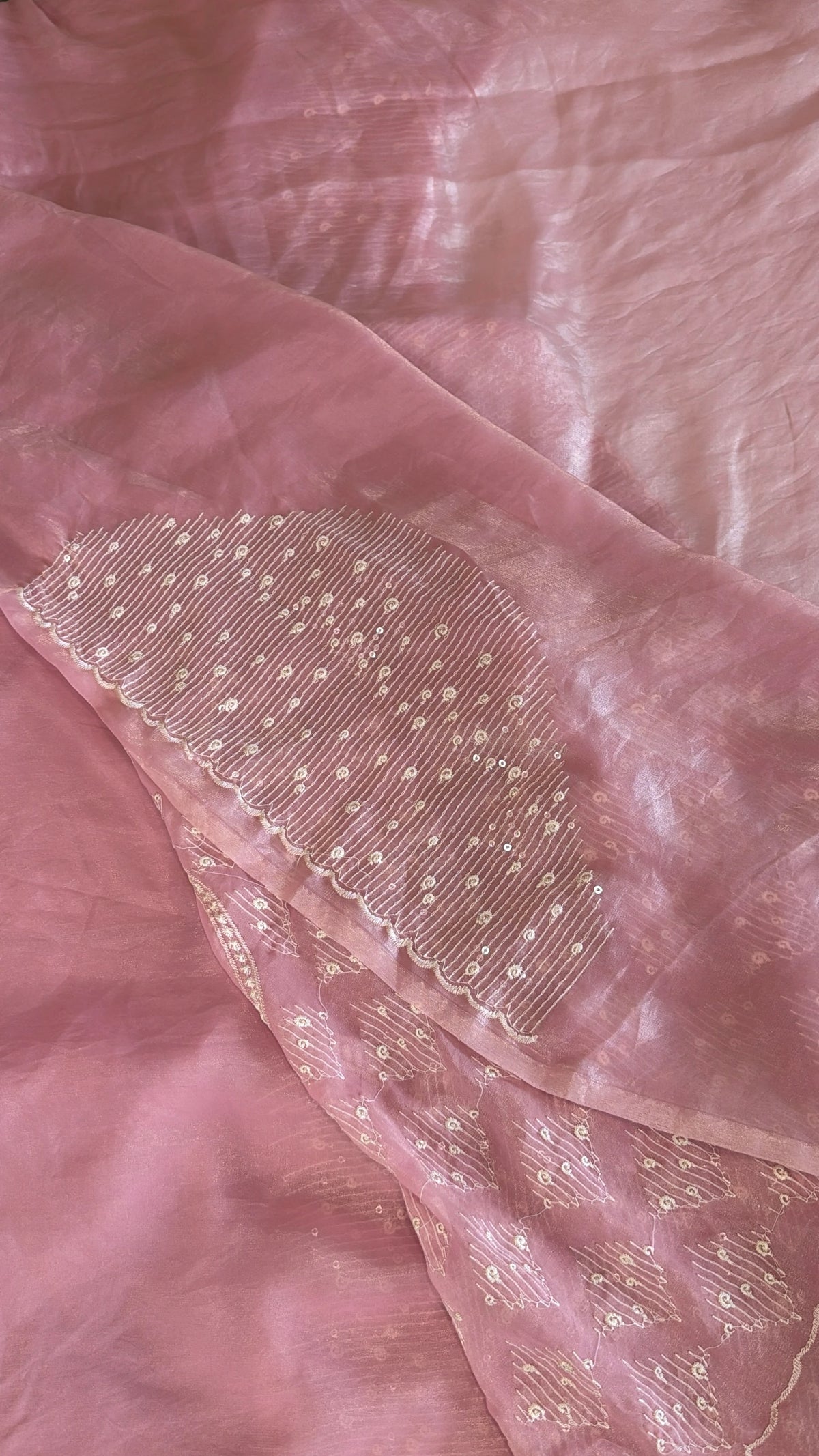 Satin organza saree/ 5509