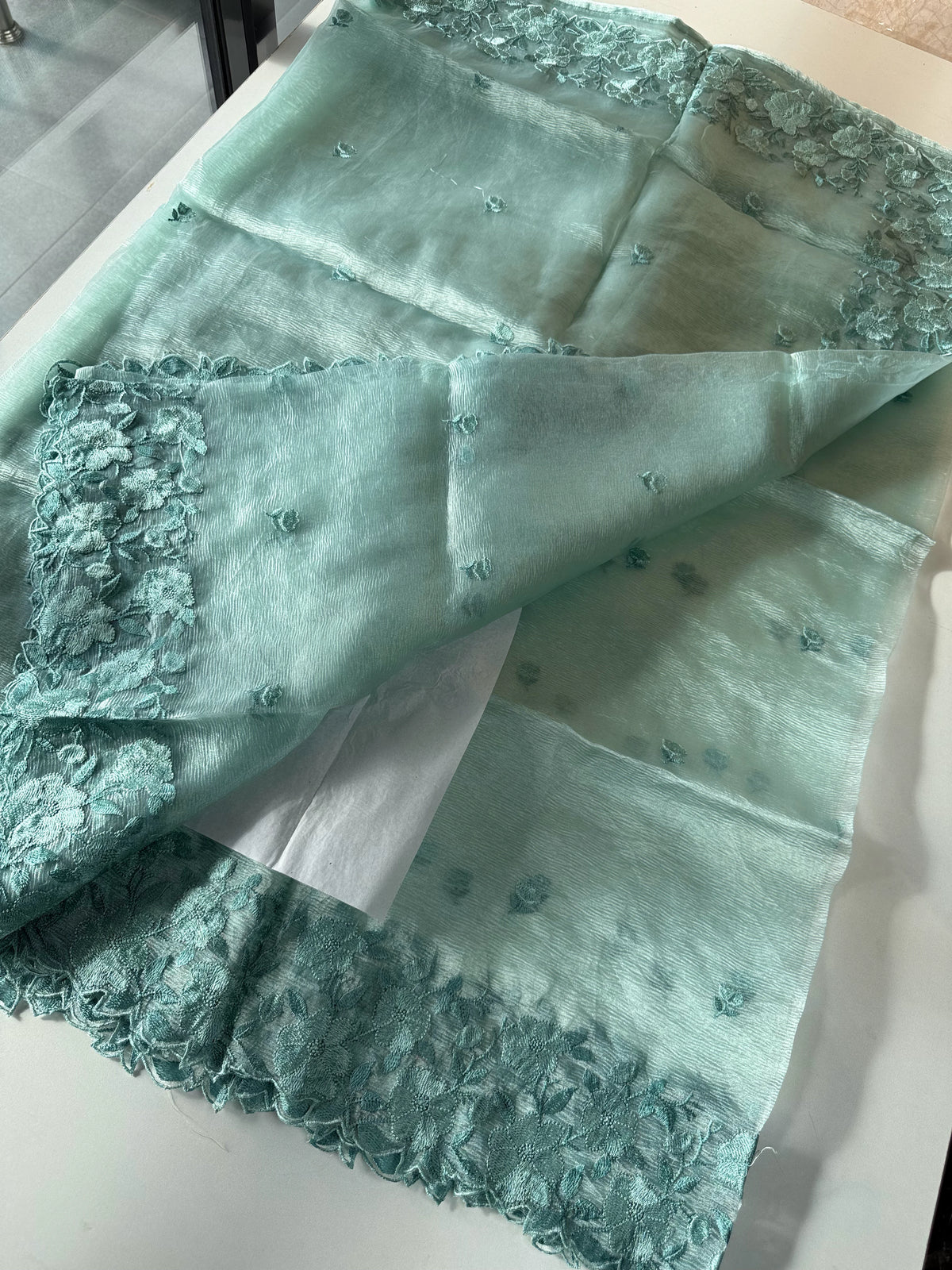 Tissue crush / MA096
