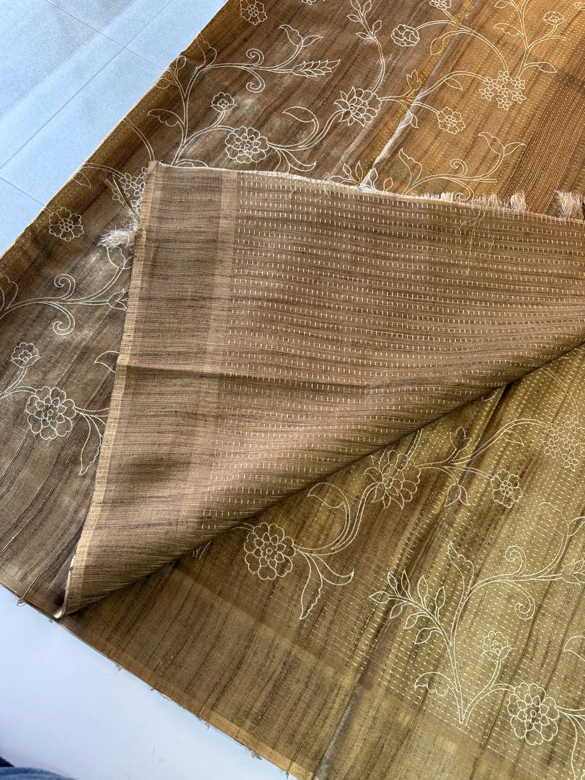 Semi Tussar Saree /MD350