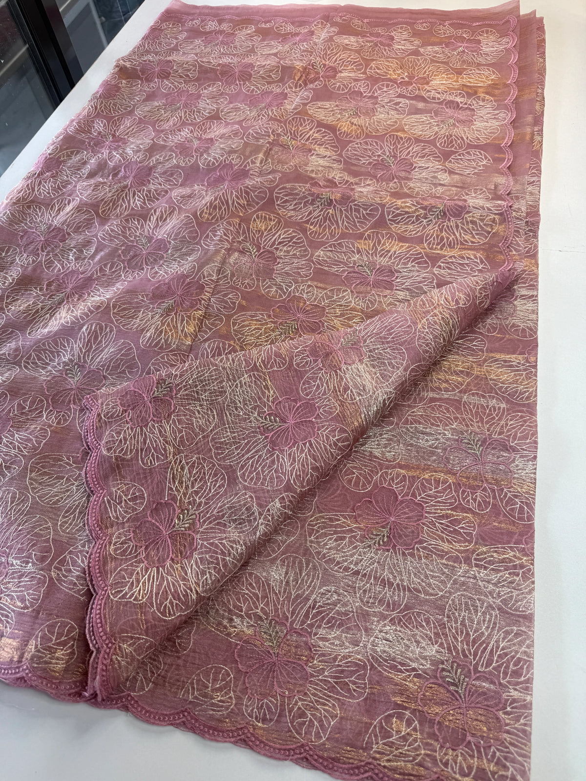 863A