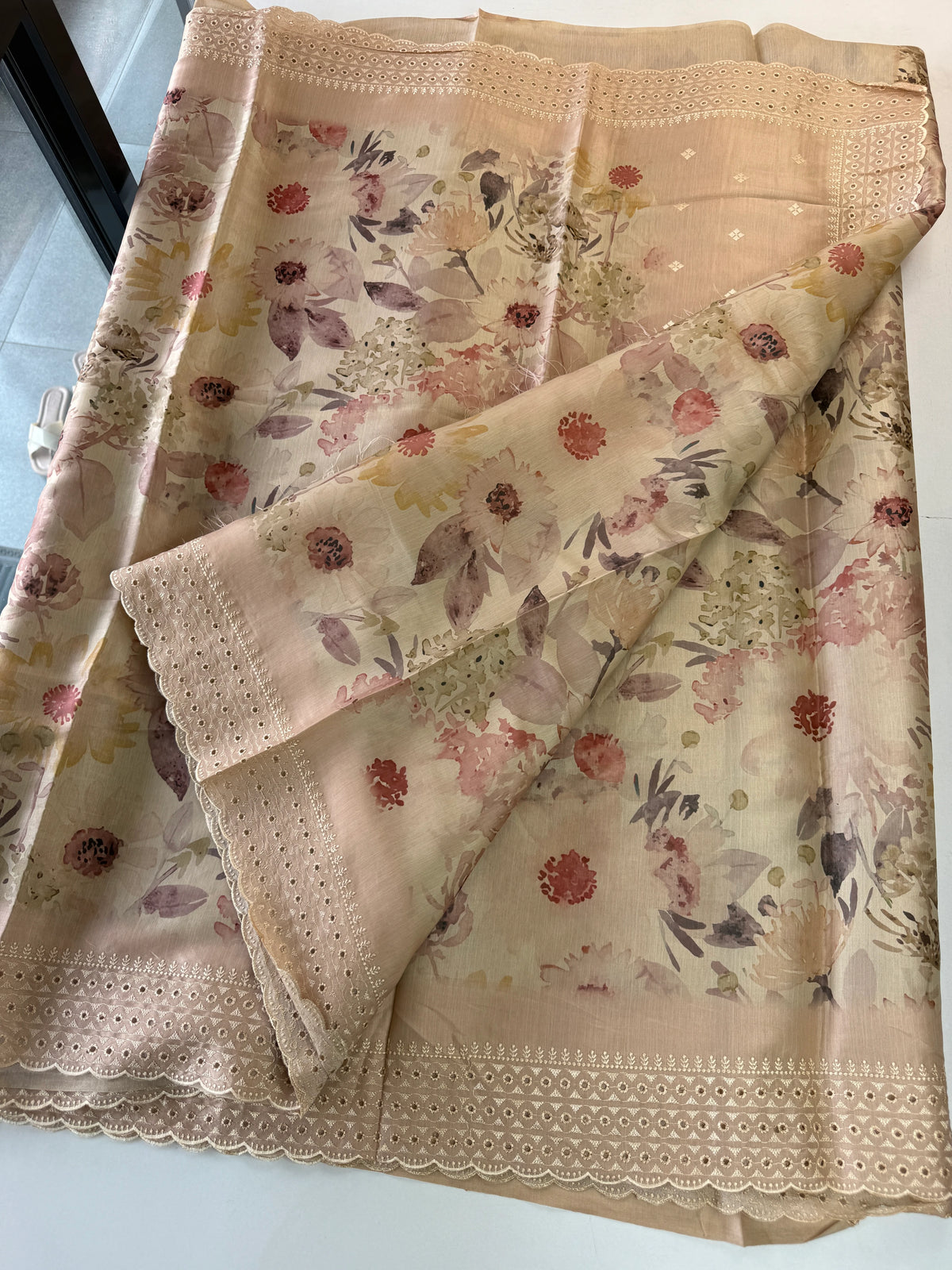 Semi Silk Blended Saree/7599