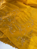 Crushed crape saree/HW324