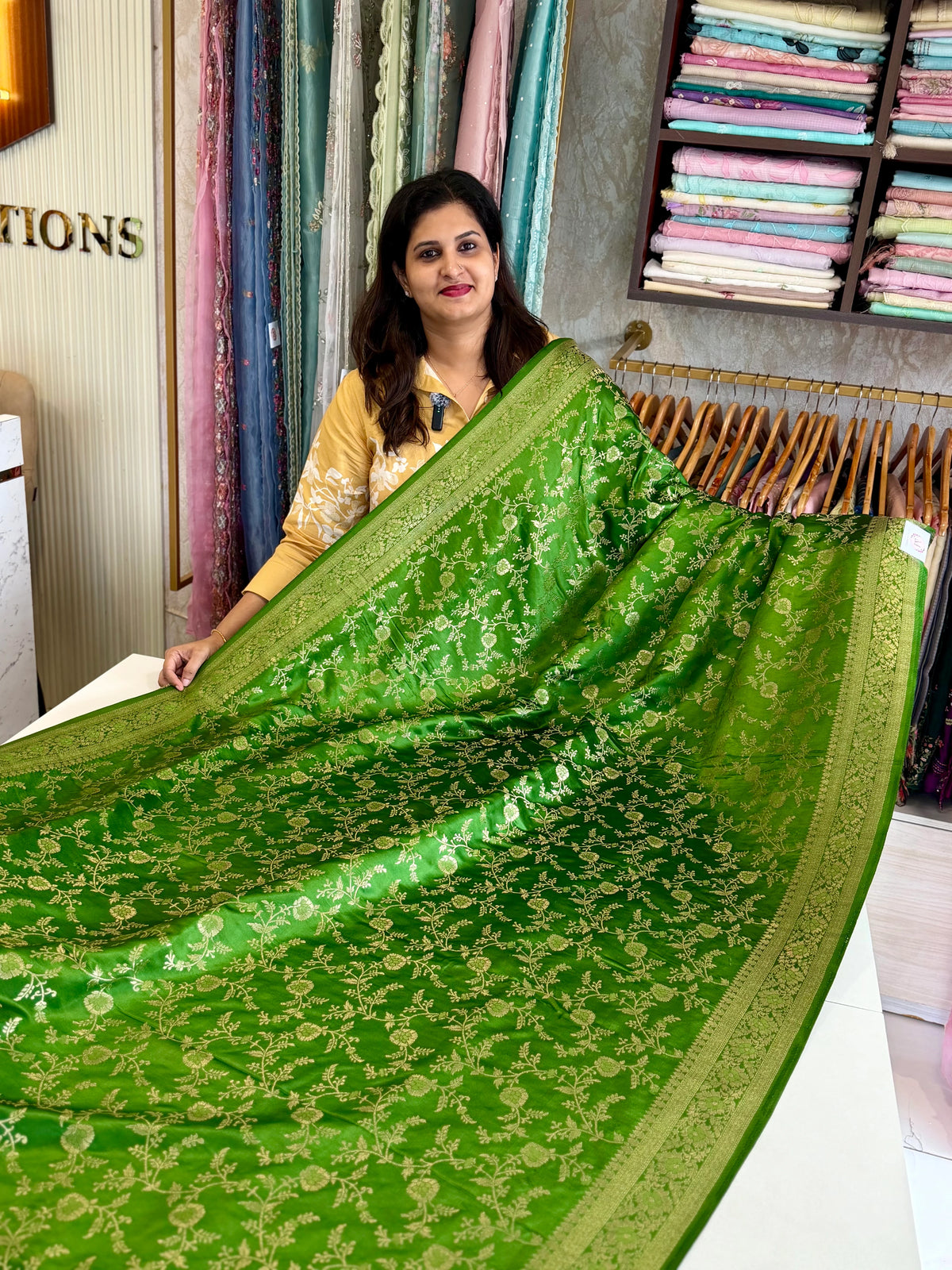 Semi silk banaras Saree/ VS66