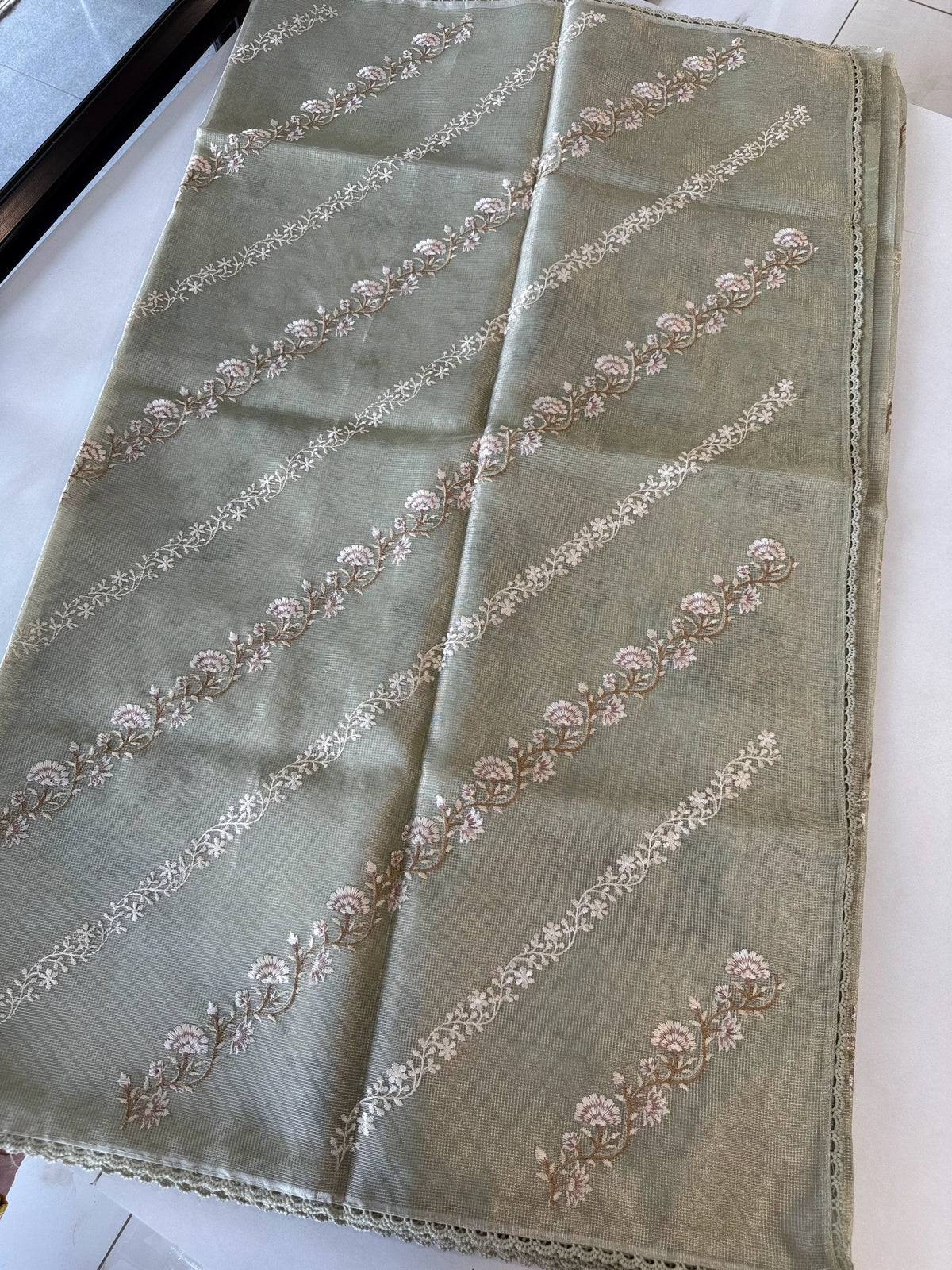 Tissue Saree/ 165F