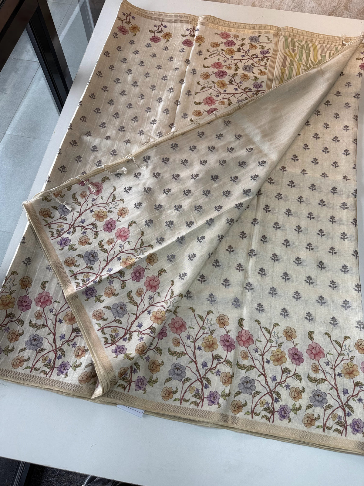 Soft semi Tussar saree /MD377
