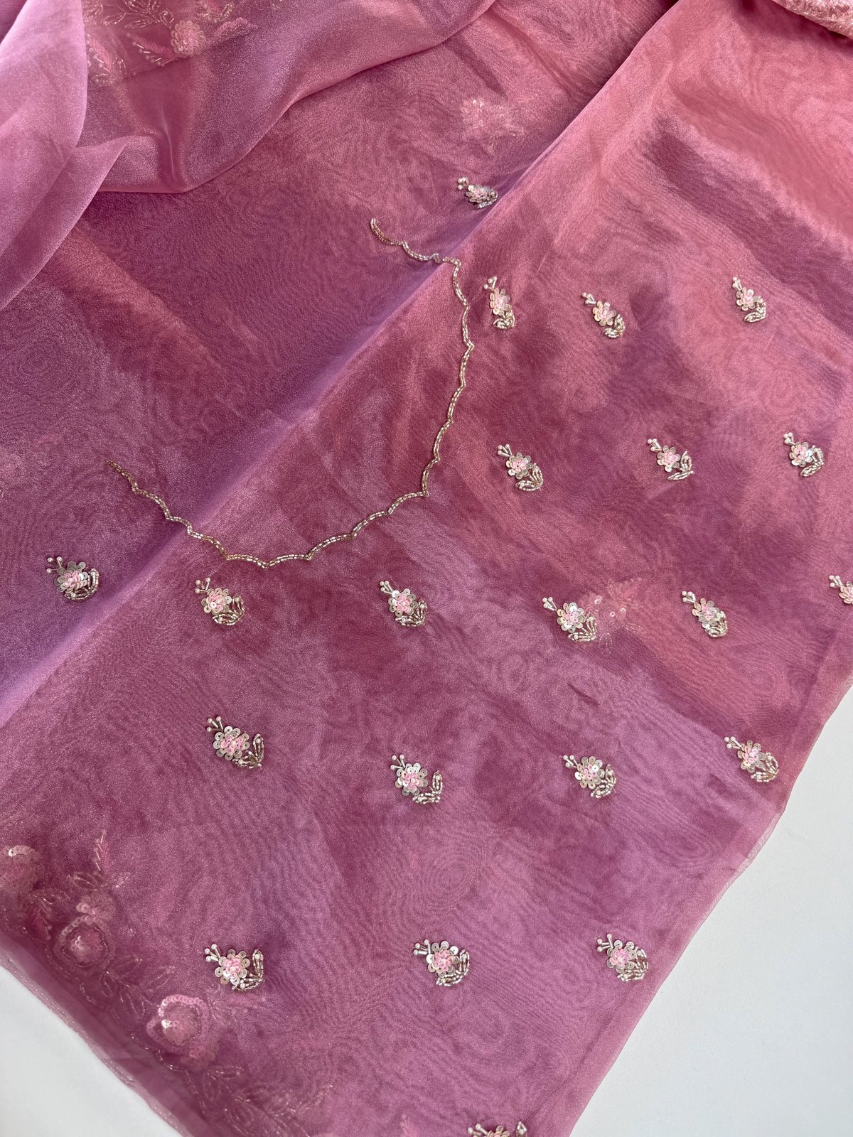 Glass organza Saree/AP810