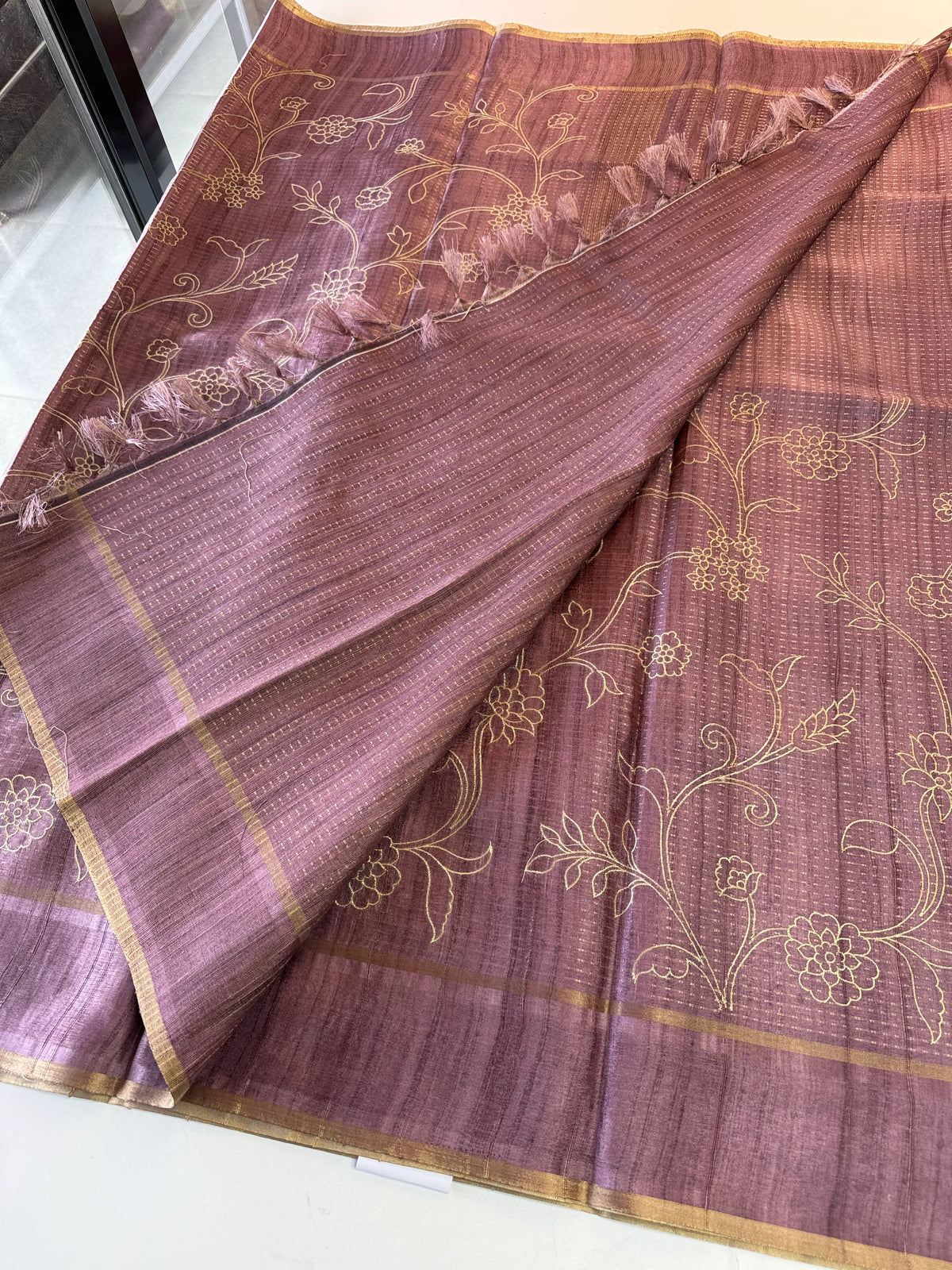 Semi Tussar Saree /MD350