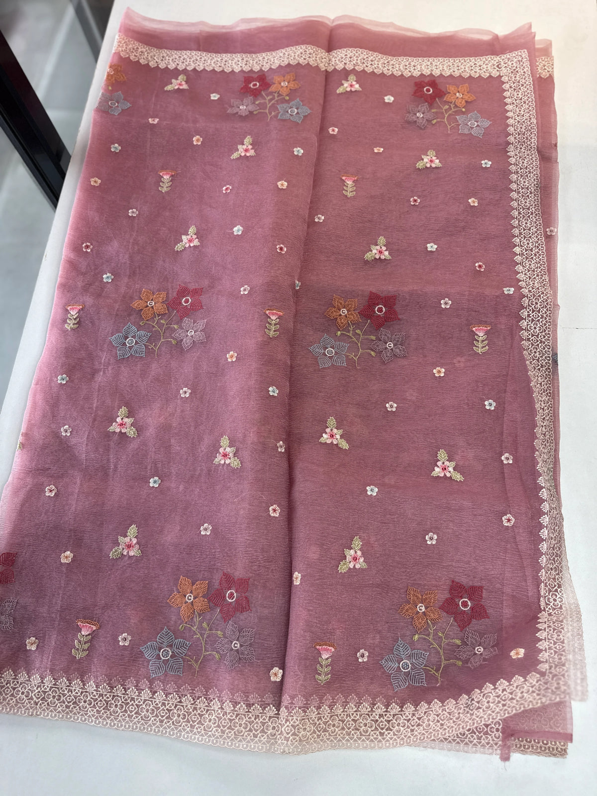Crushed Tissue Saree/ CW323