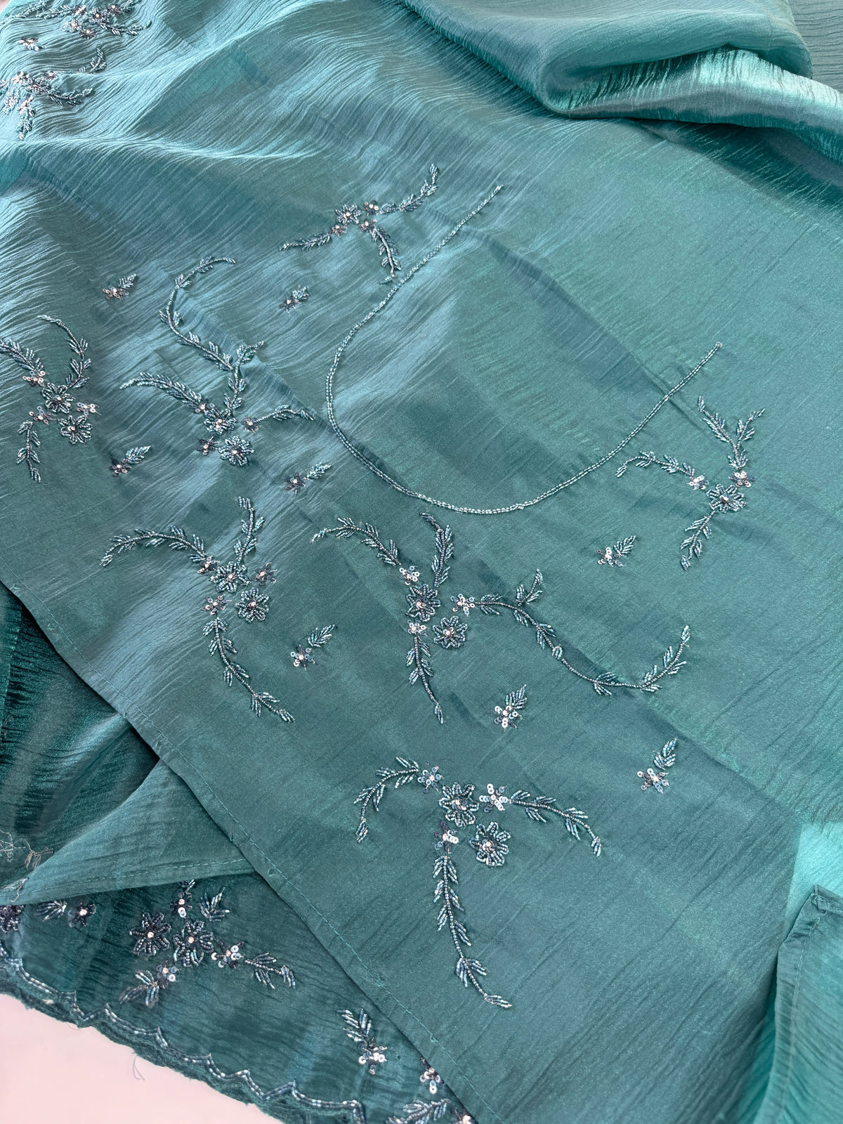 Crushed crape saree/HW324