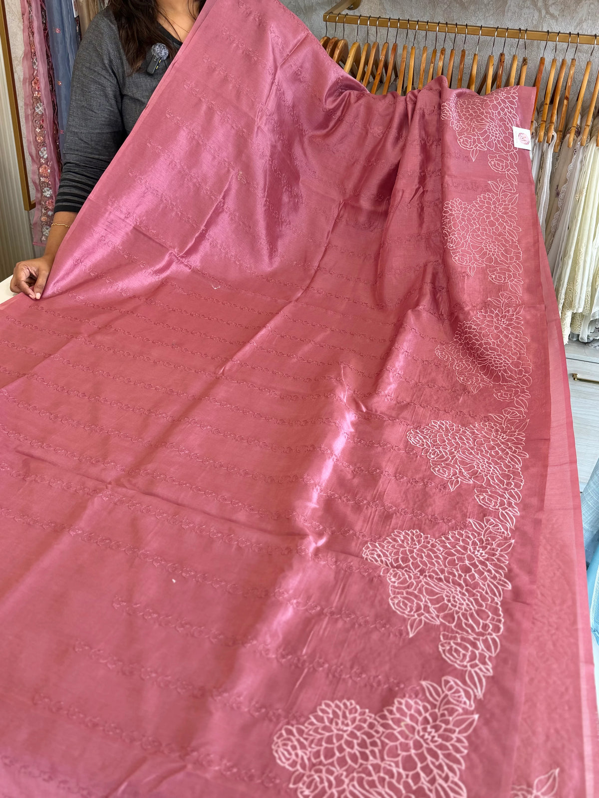 Semi silk finished saree/8065