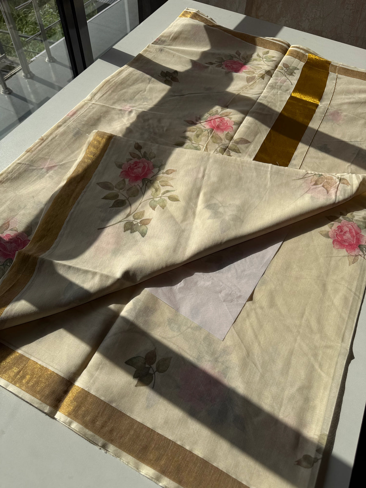 Onam / DG243