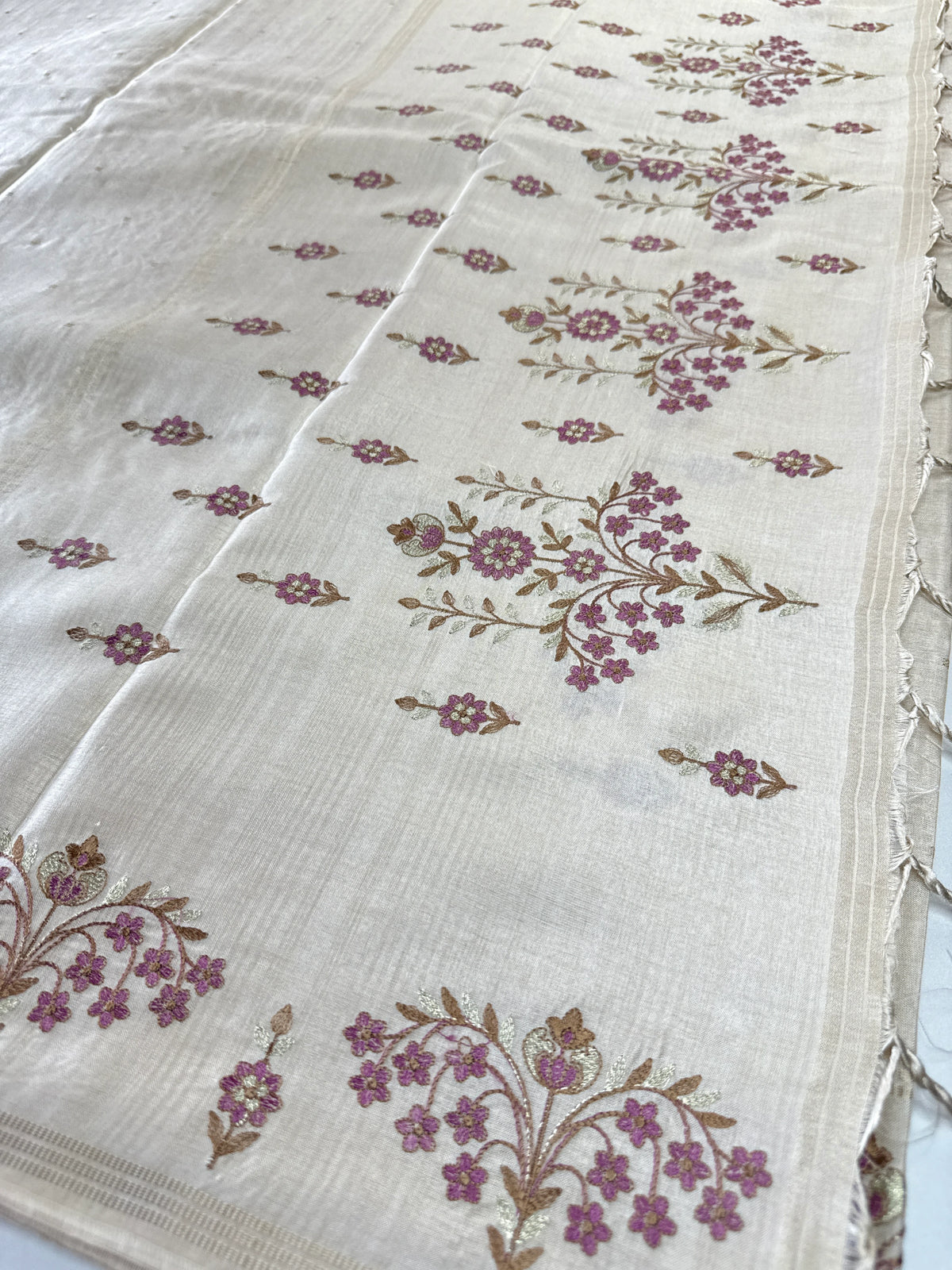 Soft semi Tussar saree/FG457