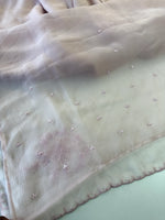 AM113