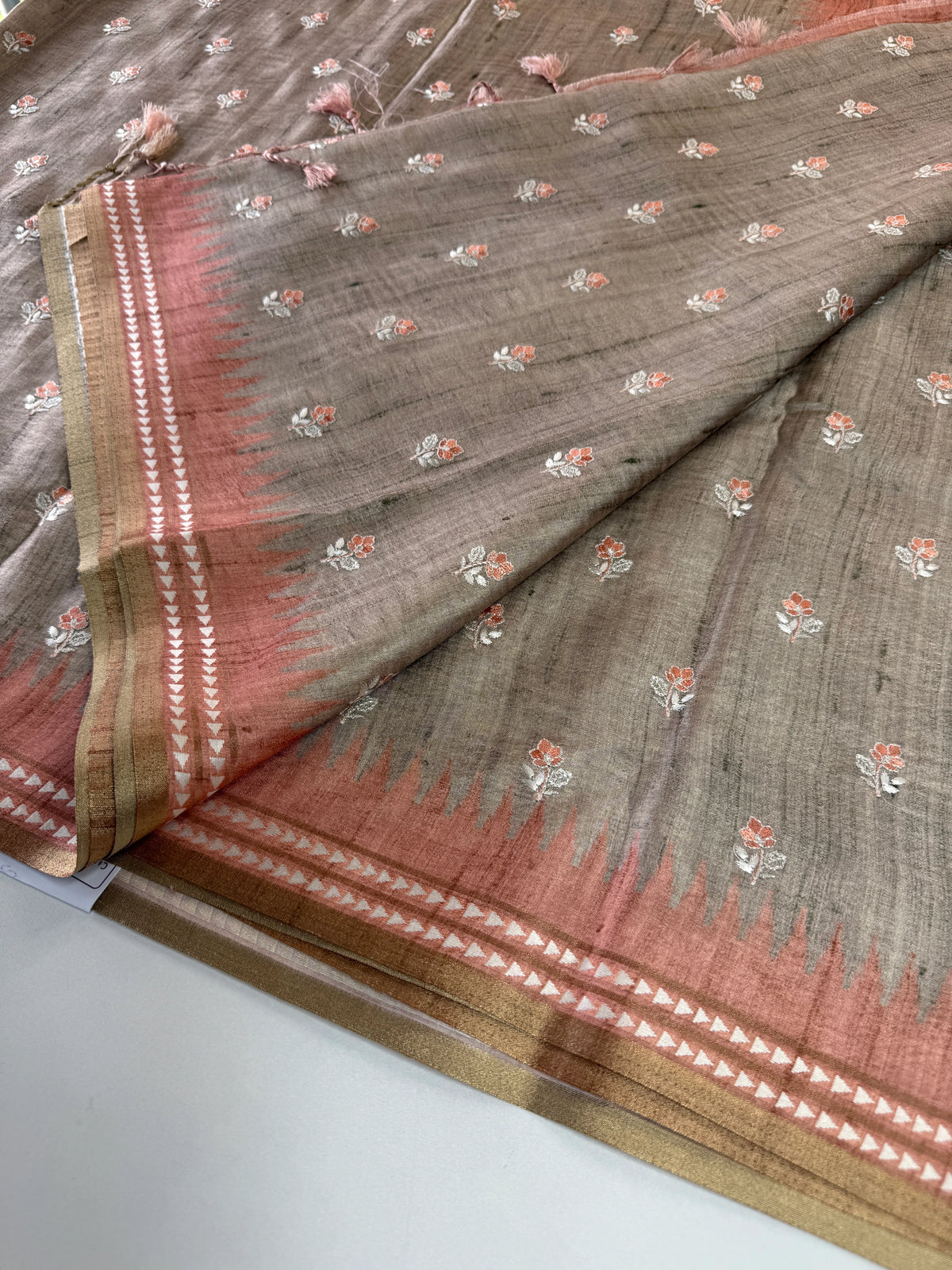Soft Semi Tussar Saree/FG444
