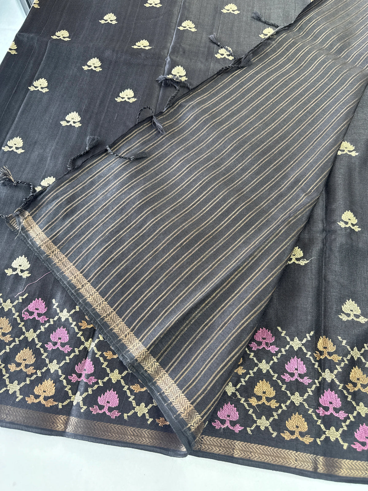 Soft semi Tussar saree/DP385