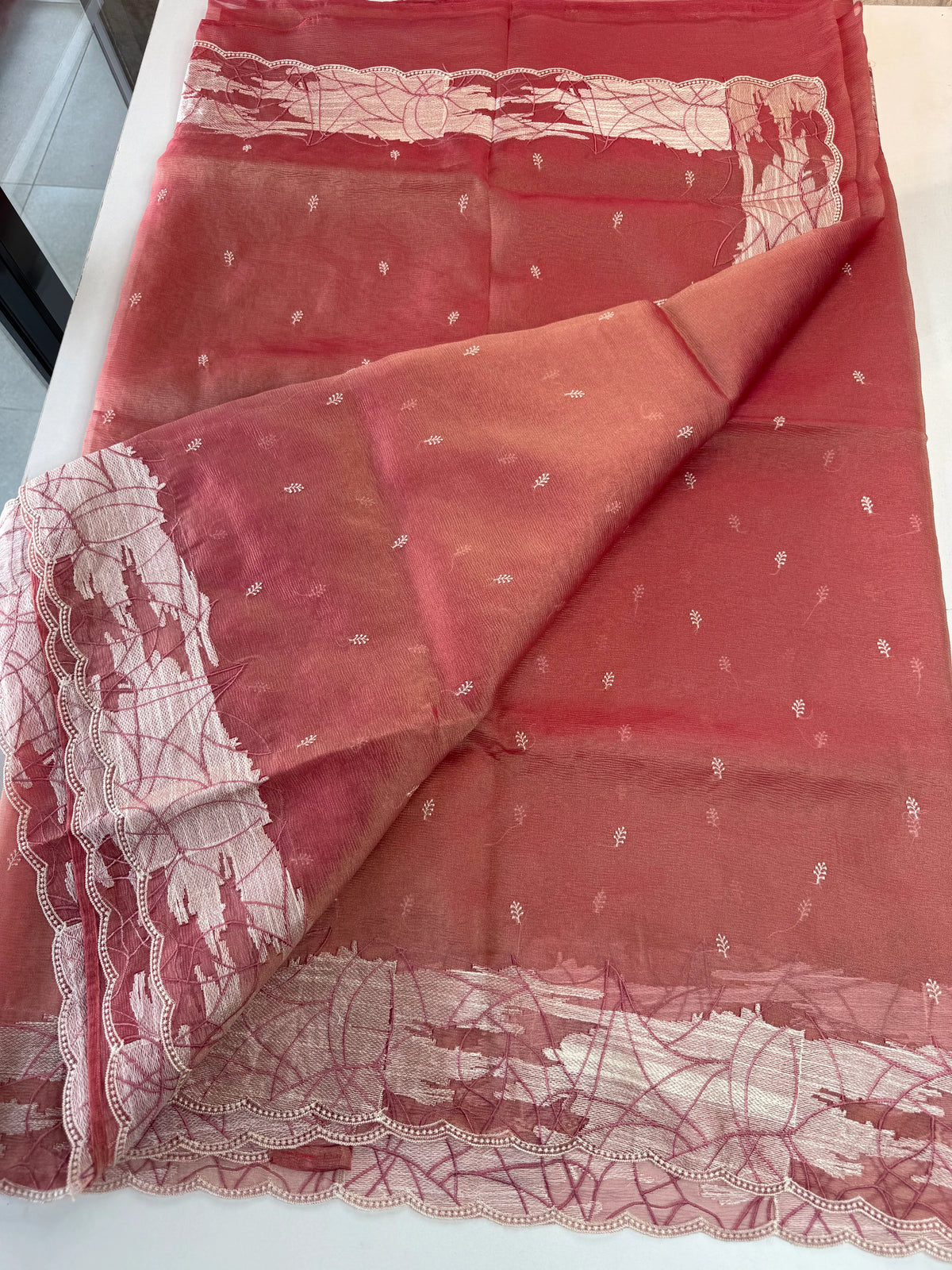 Soft Crushed Tissue / CW450