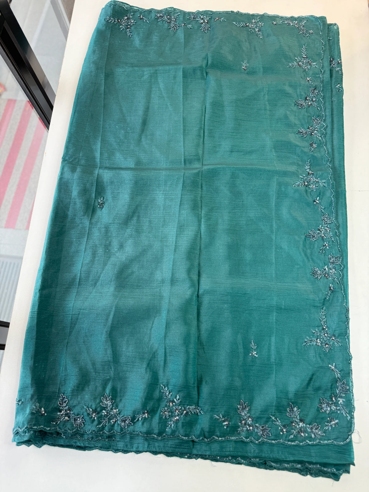 Crushed crape saree/HW324