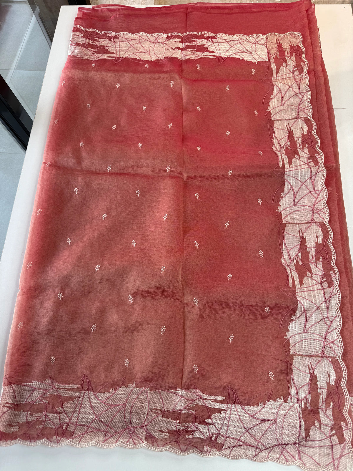 Soft Crushed Tissue / CW450