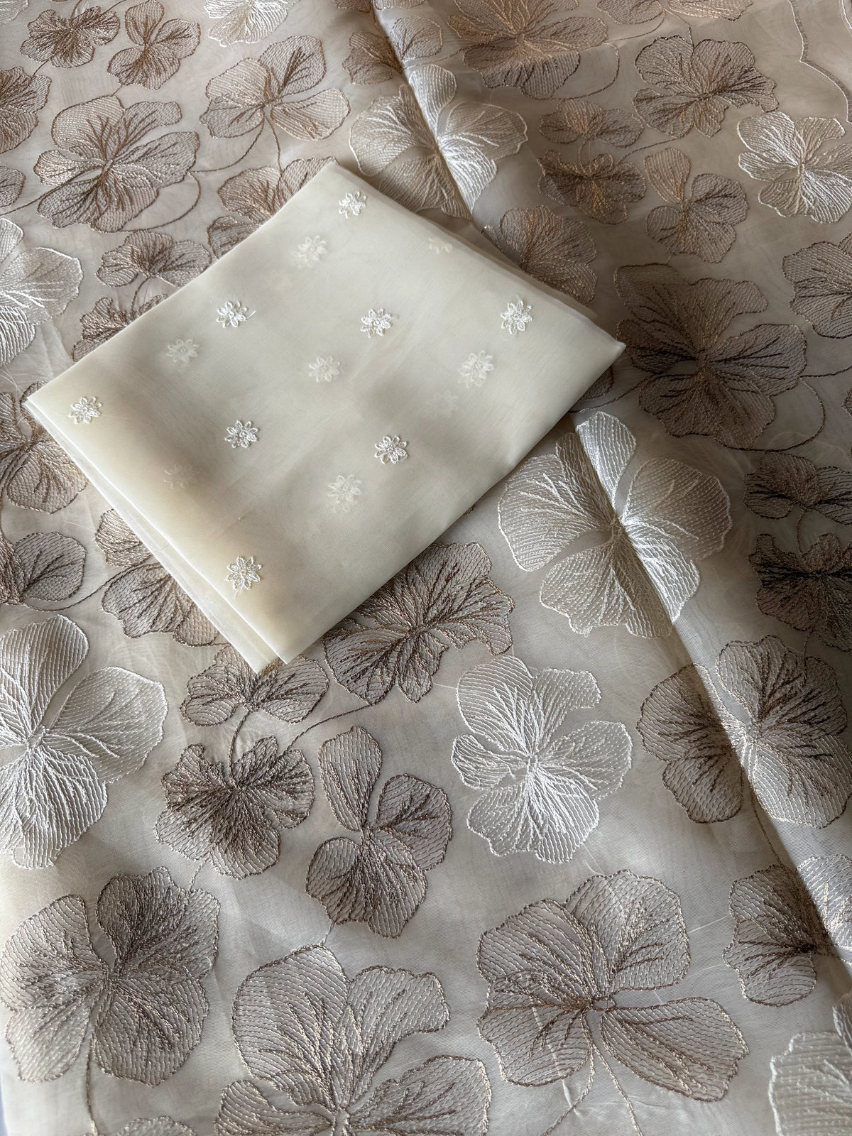 Organza/ SHWA02