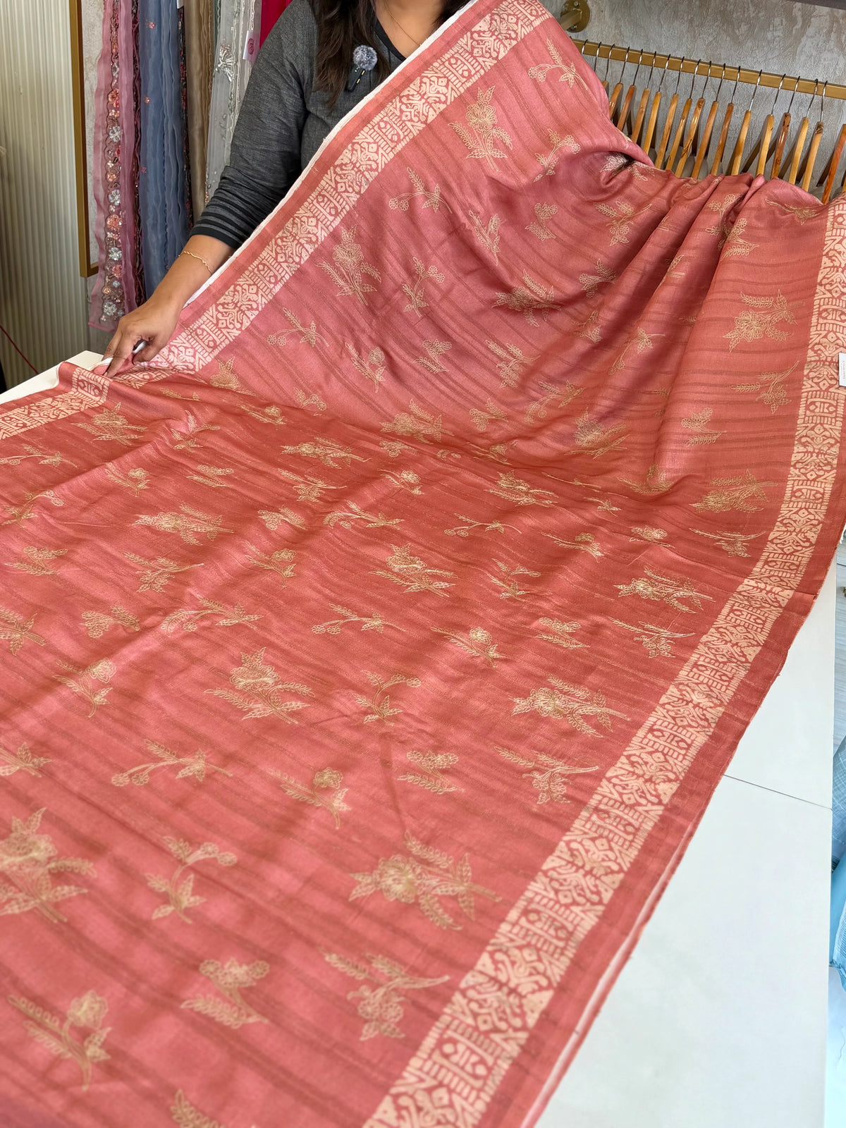 Soft semi Tussar saree/ D521